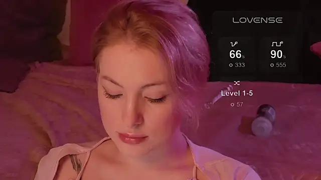 Snapshot of kris69kiss chatting on February 2025 02:35:02 PM kris69kiss online show from February 2025 02:35:02 PM