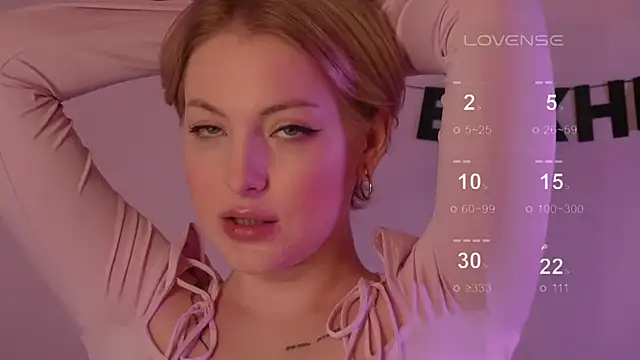 Snapshot of kris69kiss chatting on February 2025 05:40:01 PM kris69kiss online show from February 2025 05:40:01 PM