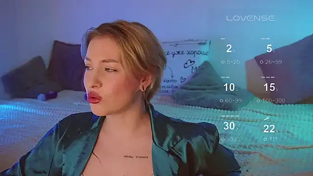 Snapshot of kris69kiss chatting on March 2025 02:48:02 PM kris69kiss online show from March 2025 02:48:02 PM