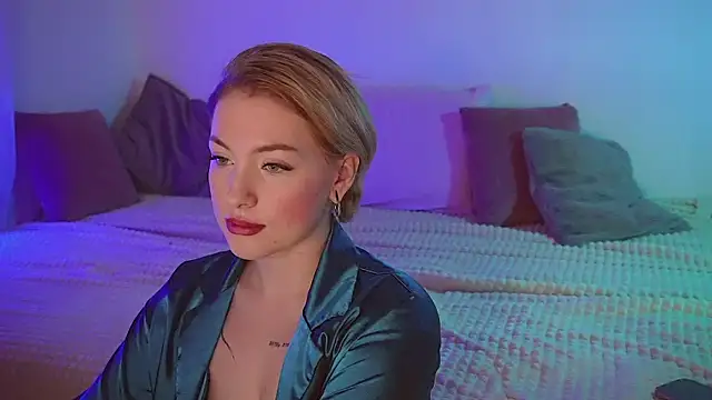 Snapshot of kris69kiss chatting on March 2025 10:39:02 AM kris69kiss online show from March 2025 10:39:02 AM