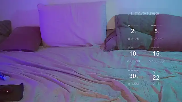 Snapshot of kris69kiss chatting on March 2025 08:11:01 PM kris69kiss online show from March 2025 08:11:01 PM