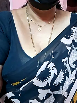 ananya956 online show from October 2025 11:00:01 AM