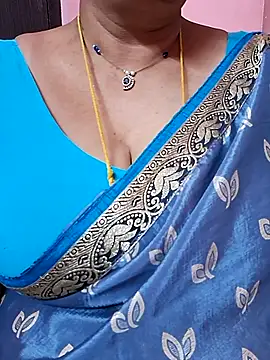 ananya956 online show from June 2026 05:32:02 AM