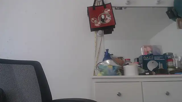 naughthyany16 online show from March 2025 09:12:02 PM