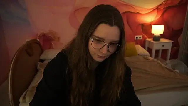 MagicPeachh  online show from September 2025 07:57:01 AM