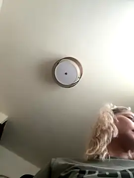 Ramona Flower online show from October 2025 07:04:02 PM