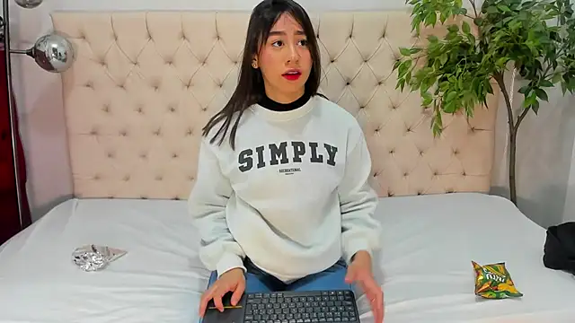 Victoria Coleman online show from January 2025 11:44:02 AM