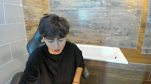 Bryce Evans online show from February 2025 03:40:01 PM