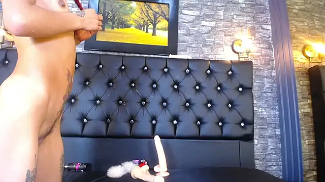 Malory Cortez online show from November 2025 08:56:01 AM