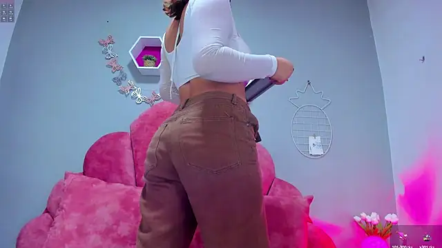 LilithSmith  online show from February 2025 11:29:02 AM