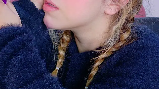 LilithSmith  online show from February 2026 11:37:02 AM