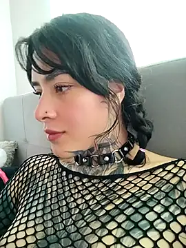 taaylor33 online show from November 2025 07:34:02 PM