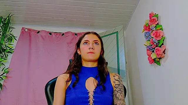 scarlet-jonesx online show from February 2026 02:23:01 AM