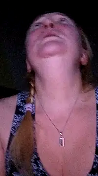 blondyaguar online show from December 2024 04:44:02 PM