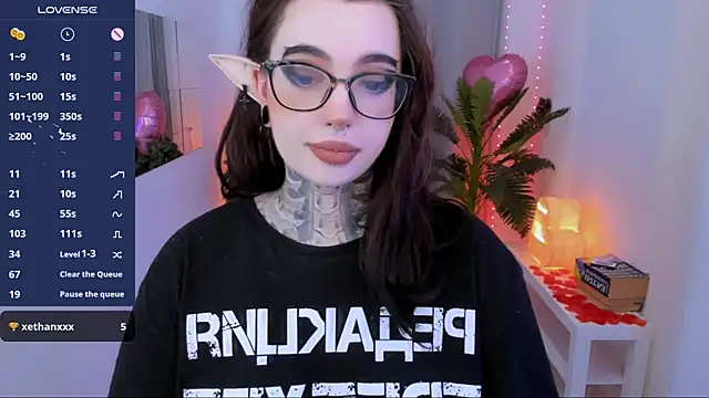 Dixi Pixi  online show from February 2025 05:48:02 AM