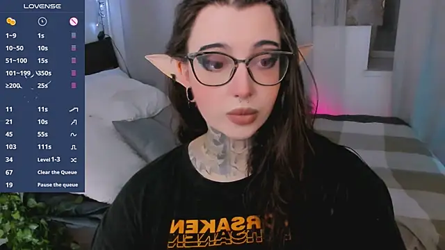 Dixi Pixi  online show from September 2025 07:43:01 AM