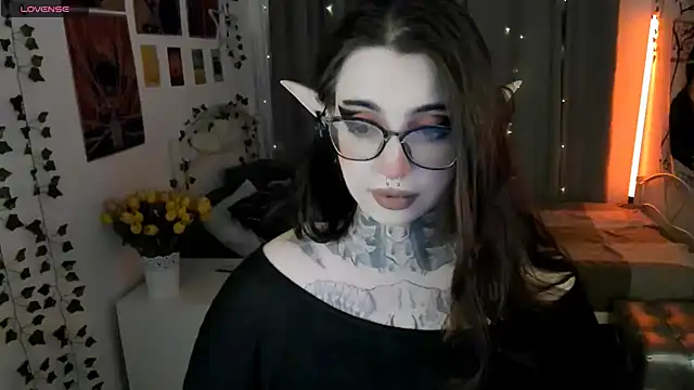 Dixi Pixi  online show from September 2025 05:46:01 AM