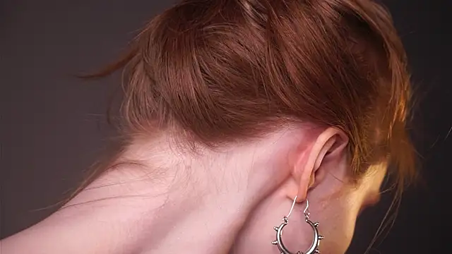 ginger hugs online show from January 2025 10:08:02 PM