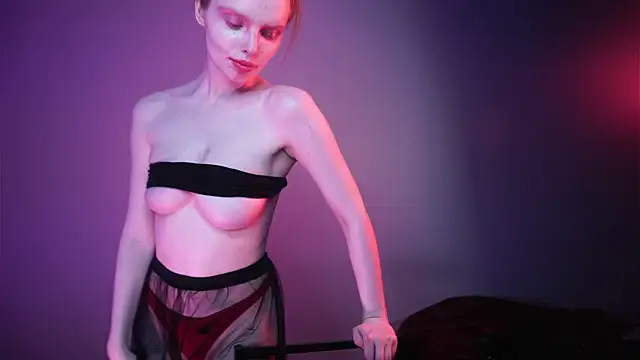 ginger hugs online show from January 2025 04:16:02 AM