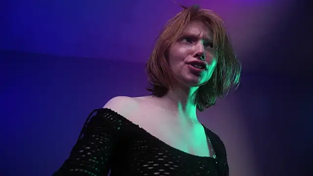 ginger hugs online show from February 2025 04:14:02 AM