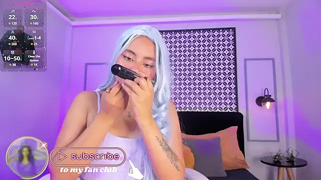 Snapshot of Chloe_fischer_ chatting on January 2025 01:52:02 PM Chloe fischer online show from January 2025 01:52:02 PM