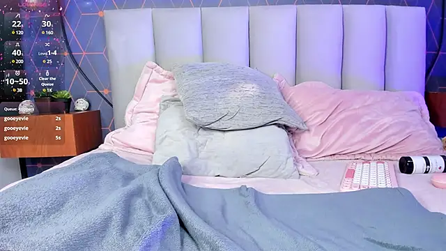 Snapshot of Chloe_fischer_ chatting on January 2025 05:17:02 PM Chloe fischer online show from January 2025 05:17:02 PM