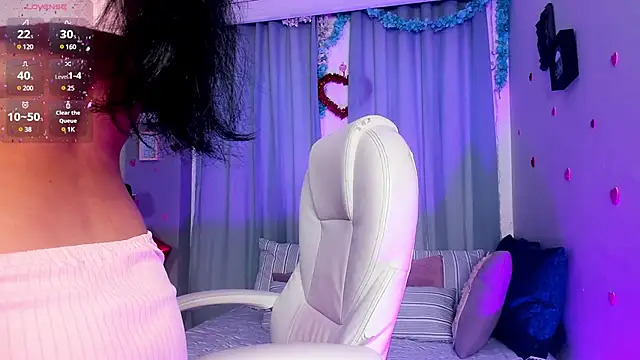 Snapshot of Chloe_fischer_ chatting on February 2025 02:44:01 PM Chloe fischer online show from February 2025 02:44:01 PM