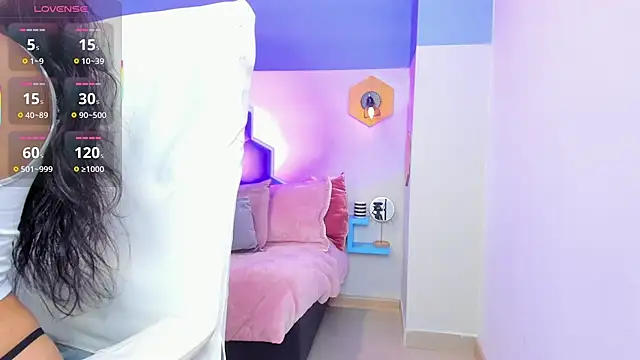 Snapshot of Chloe_fischer_ chatting on September 2025 02:08:01 PM Chloe fischer online show from September 2025 02:08:01 PM