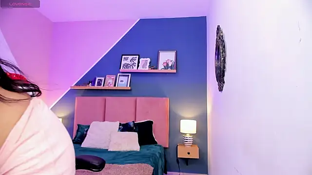 Snapshot of Chloe_fischer_ chatting on December 2025 03:18:02 PM Chloe fischer online show from December 2025 03:18:02 PM