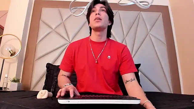 Karimferrer online show from January 2025 03:23:02 AM