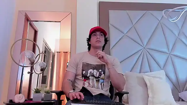 Karimferrer online show from February 2025 07:18:01 AM