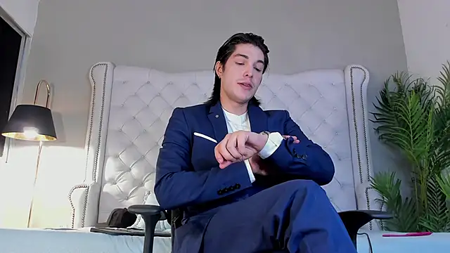 Karimferrer online show from November 2025 07:49:02 PM