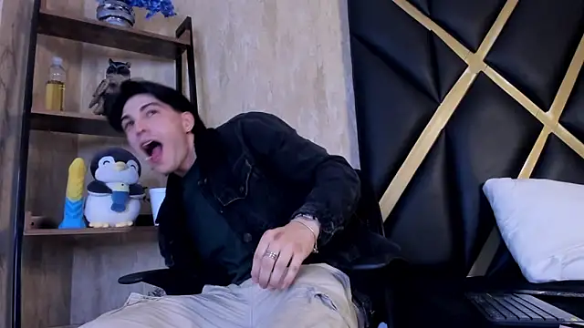 Karimferrer online show from March 2026 04:29:02 AM