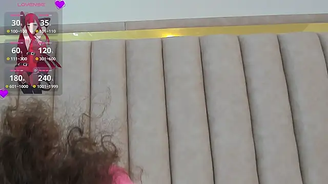 Snapshot of FreyaMoller chatting on December 2024 07:07:02 PM FreyaMoller online show from December 2024 07:07:02 PM