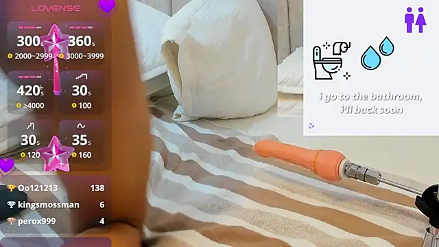 Snapshot of FreyaMoller chatting on January 2025 08:28:01 PM FreyaMoller online show from January 2025 08:28:01 PM