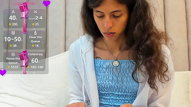 Snapshot of FreyaMoller chatting on February 2025 06:49:02 PM FreyaMoller online show from February 2025 06:49:02 PM