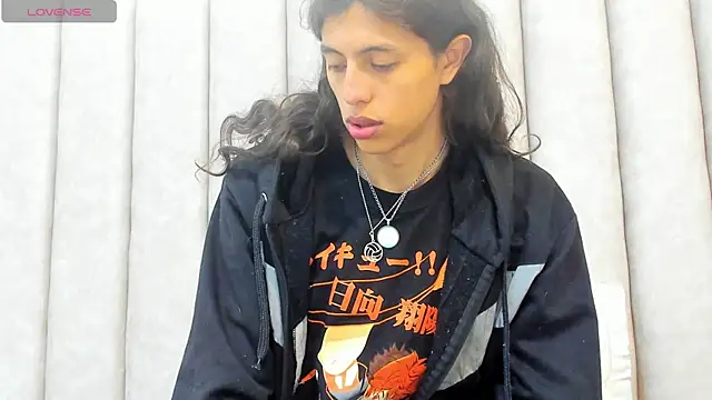 Snapshot of FreyaMoller chatting on March 2025 06:45:02 PM FreyaMoller online show from March 2025 06:45:02 PM