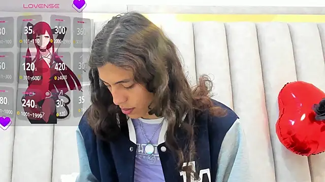 Snapshot of FreyaMoller chatting on March 2025 07:31:02 PM FreyaMoller online show from March 2025 07:31:02 PM