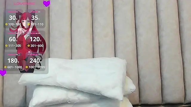 Snapshot of FreyaMoller chatting on March 2025 06:42:01 PM FreyaMoller online show from March 2025 06:42:01 PM