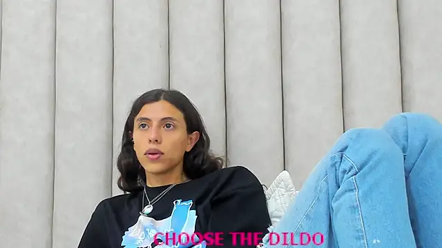 Snapshot of FreyaMoller chatting on September 2025 07:14:01 PM FreyaMoller online show from September 2025 07:14:01 PM