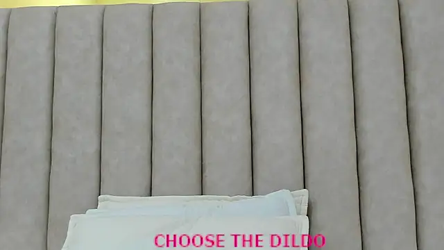 Snapshot of FreyaMoller chatting on September 2025 07:47:01 PM FreyaMoller online show from September 2025 07:47:01 PM