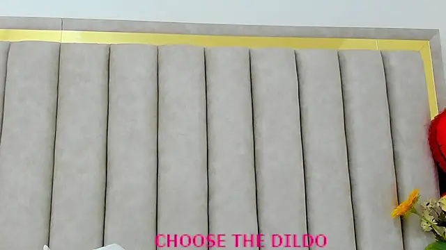 Snapshot of FreyaMoller chatting on September 2025 06:46:01 PM FreyaMoller online show from September 2025 06:46:01 PM