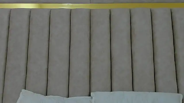 Snapshot of FreyaMoller chatting on October 2025 07:49:02 PM FreyaMoller online show from October 2025 07:49:02 PM