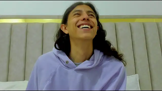 Snapshot of FreyaMoller chatting on November 2025 07:38:01 PM FreyaMoller online show from November 2025 07:38:01 PM