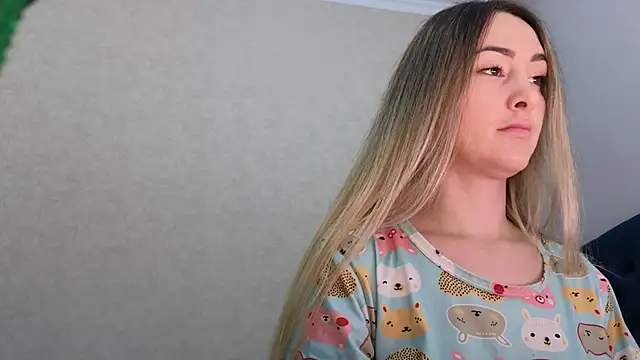 kimmie meow online show from February 2025 07:19:02 PM