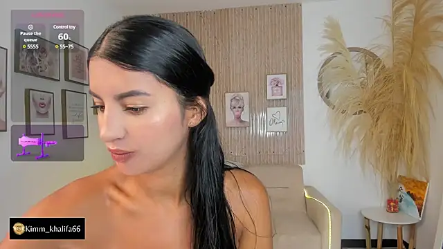 Snapshot of Kimm_khalifa chatting on February 2025 04:07:01 PM Kimm khalifa online show from February 2025 04:07:01 PM