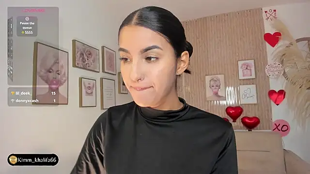 Snapshot of Kimm_khalifa chatting on February 2025 07:30:01 PM Kimm khalifa online show from February 2025 07:30:01 PM