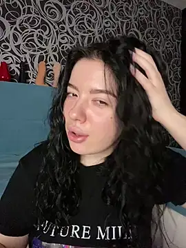 Kimi Ass online show from December 2024 01:39:02 PM