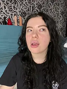 Kimi Ass online show from February 2025 11:32:02 PM