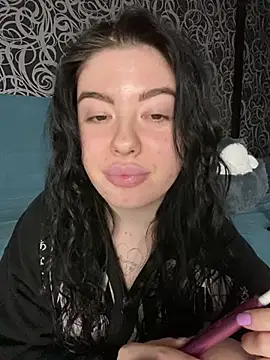 Kimi Ass online show from February 2025 05:18:02 PM